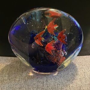 Vintage glass 2 sided aquarium fish heavy paperweight